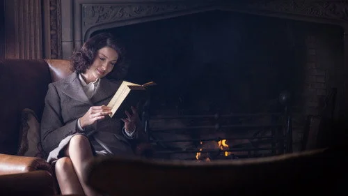 Чужестранка 1 сезон 1 серия — кадр