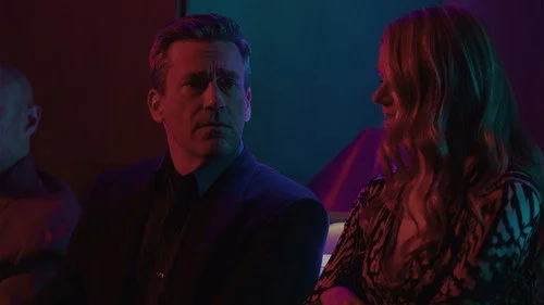 Друзья и соседи 2 сезон 1 серия — кадр