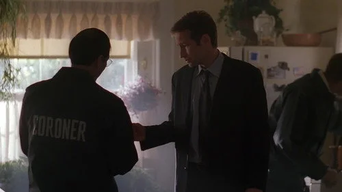 Секретные материалы 7 сезон 10 серия — кадр