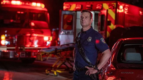 911 6 сезон 4 серия — кадр
