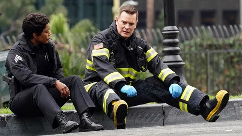 911 1 сезон 9 серия